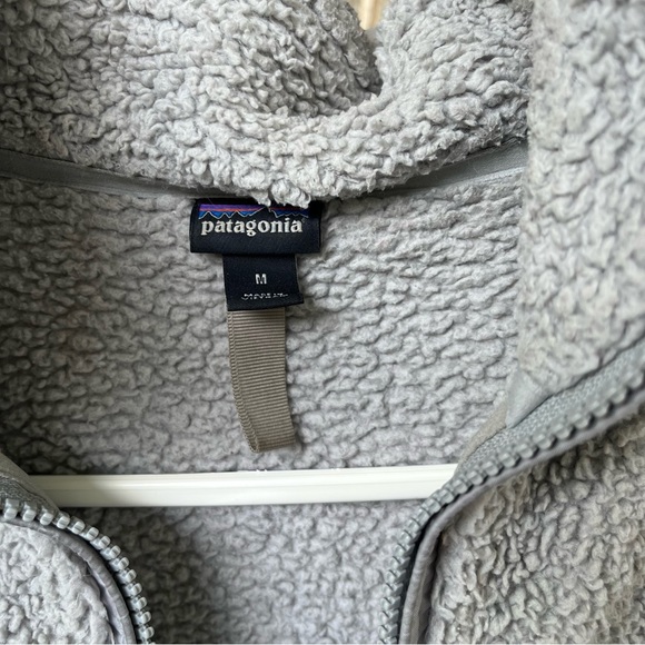Patagonia quarter zip pullover - Picture 2 of 5